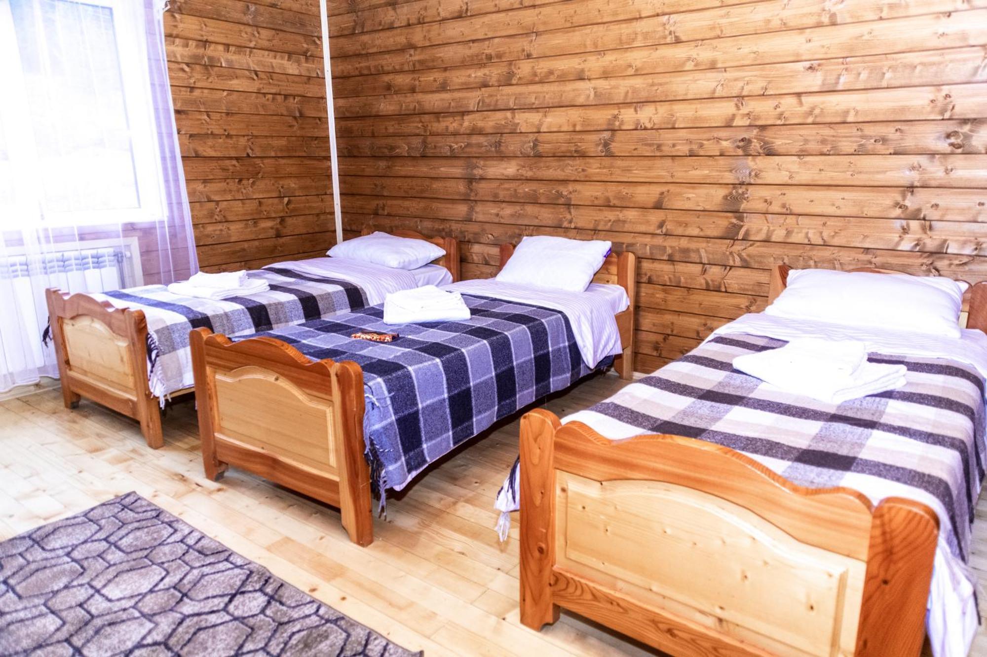 Wood House Hotel Pilipets Ruang foto